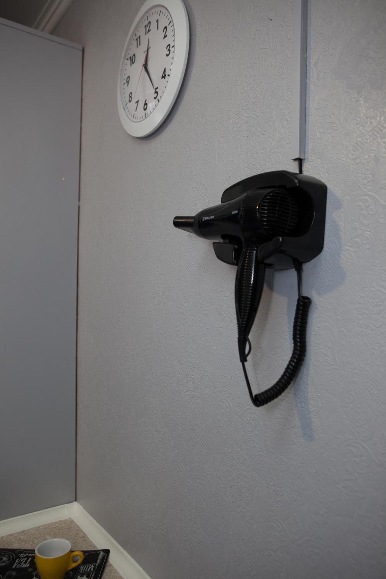 Almatyda На Басенова Apartman Szoba fotó