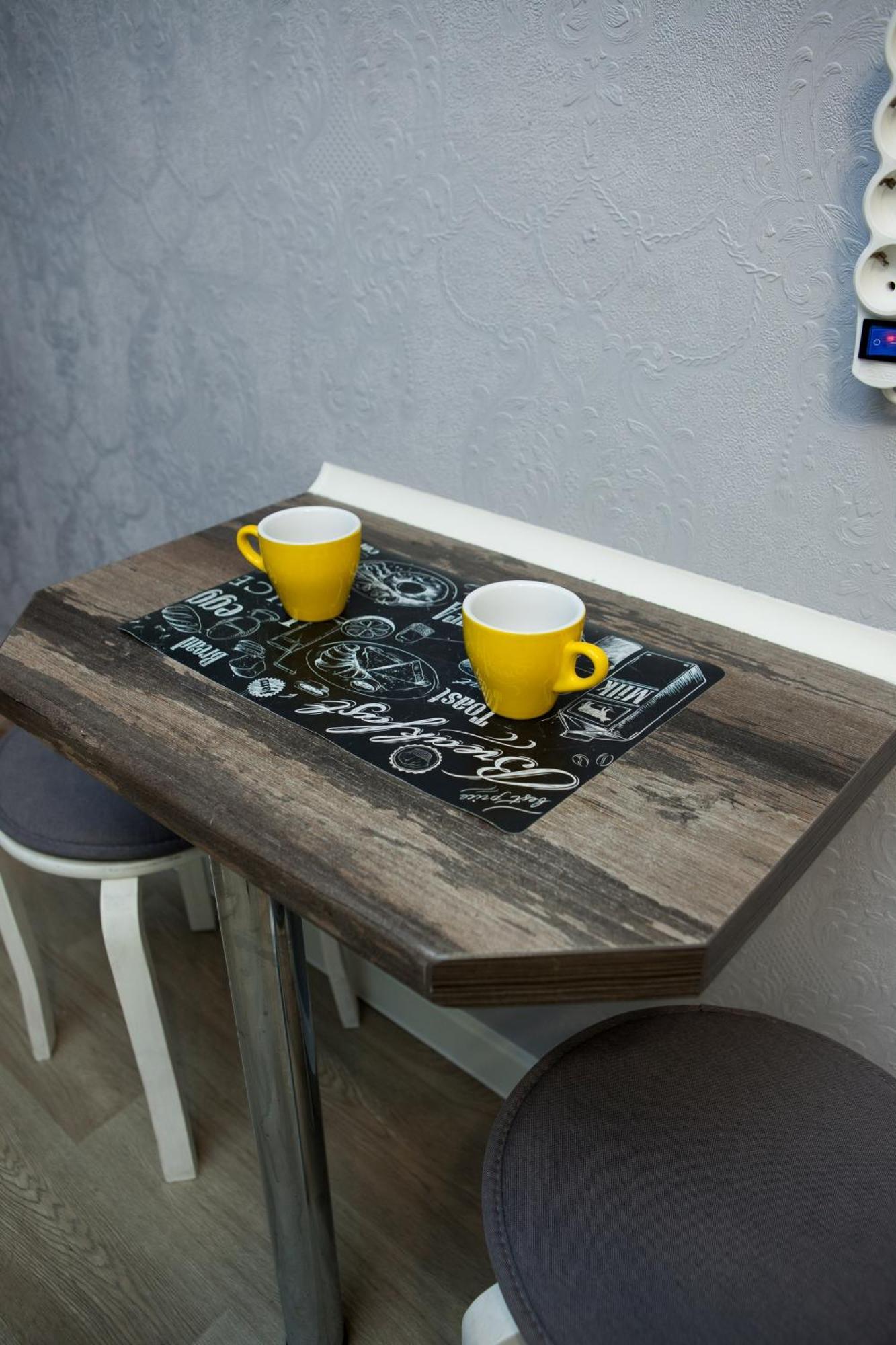Almatyda На Басенова Apartman Szoba fotó