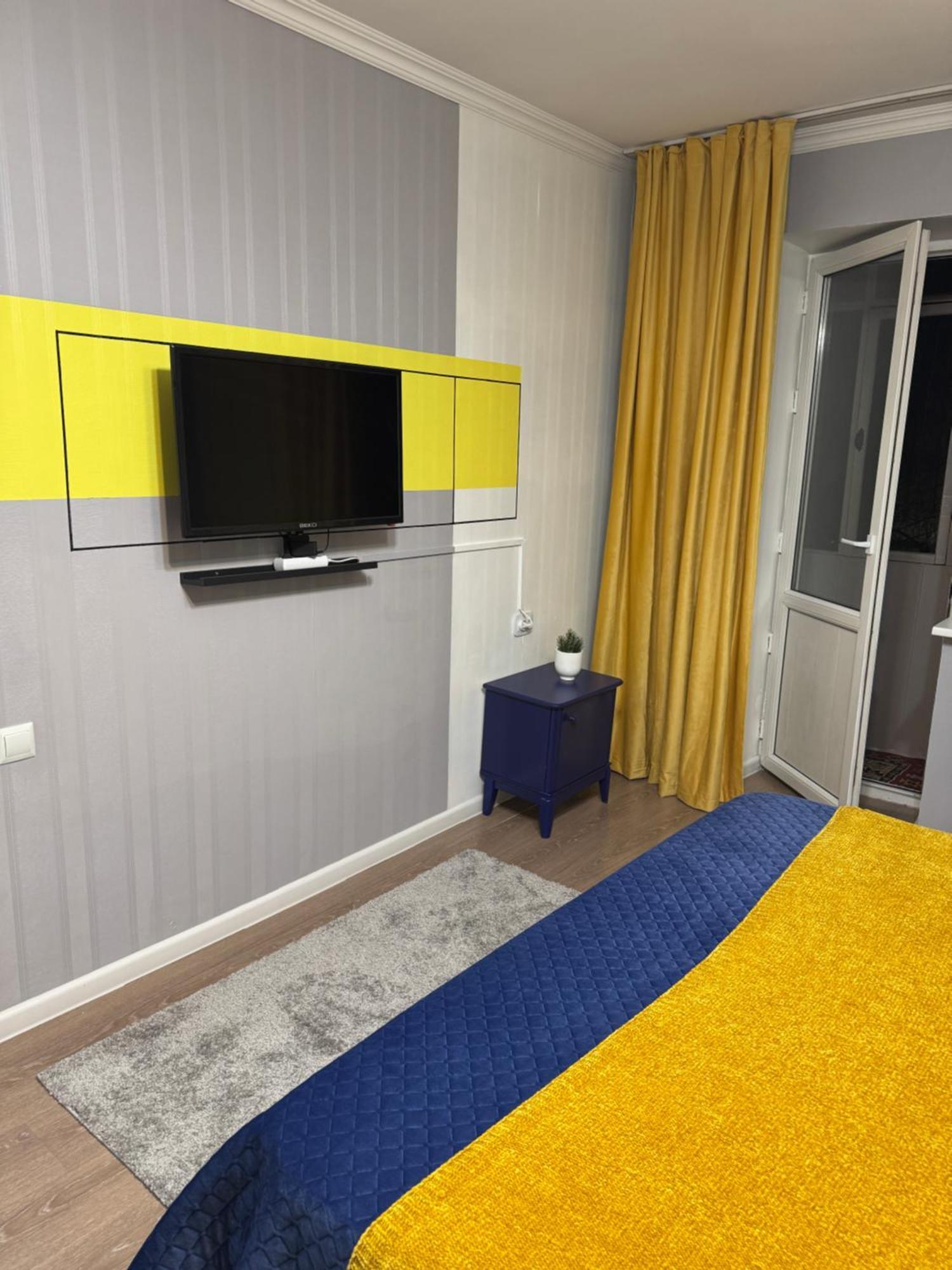 Almatyda На Басенова Apartman Szoba fotó
