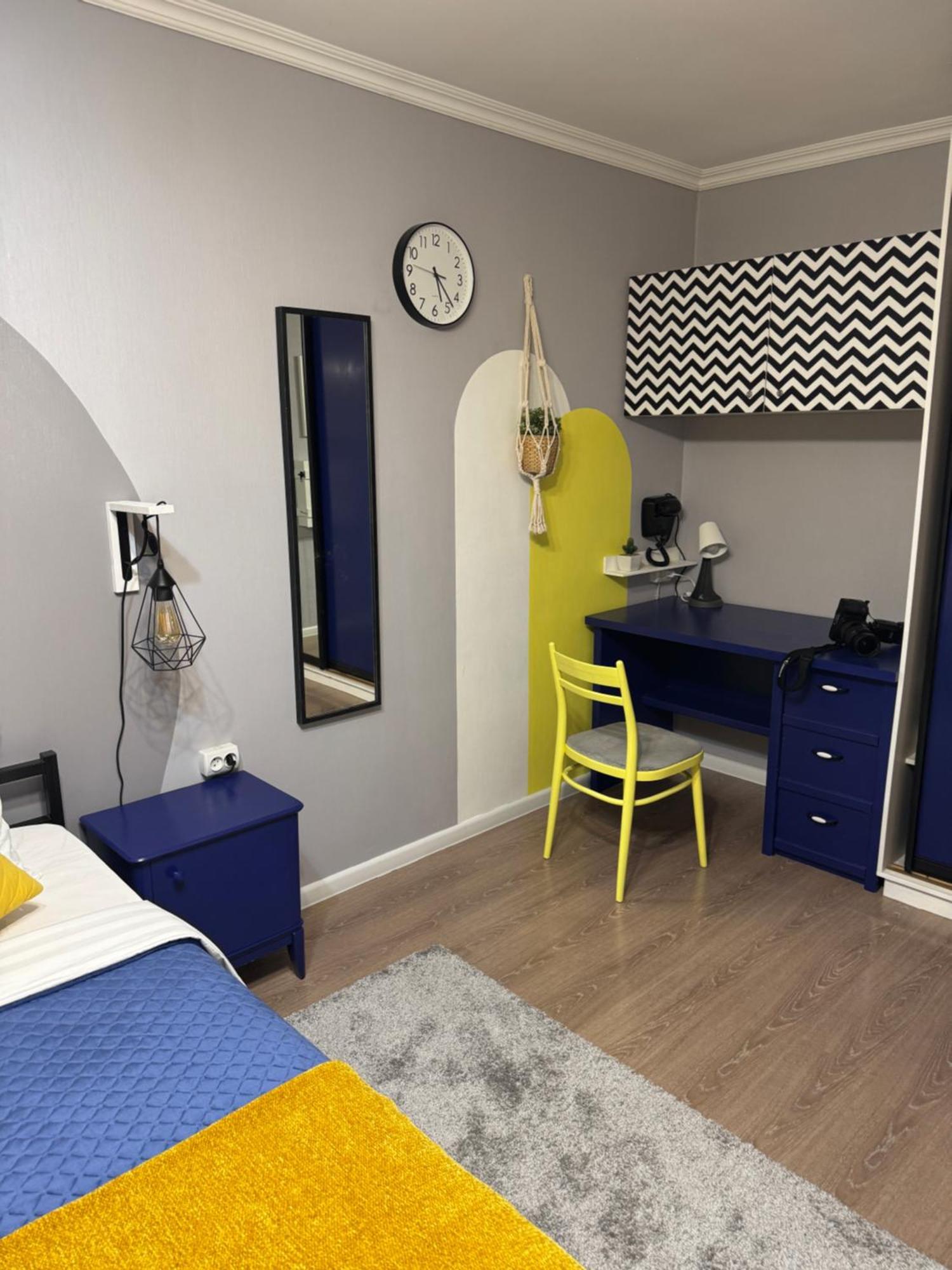 Almatyda На Басенова Apartman Szoba fotó